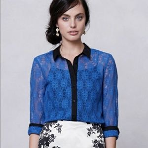 Anthro Vanessa Virginia Blue Gemma Lace Top size 2